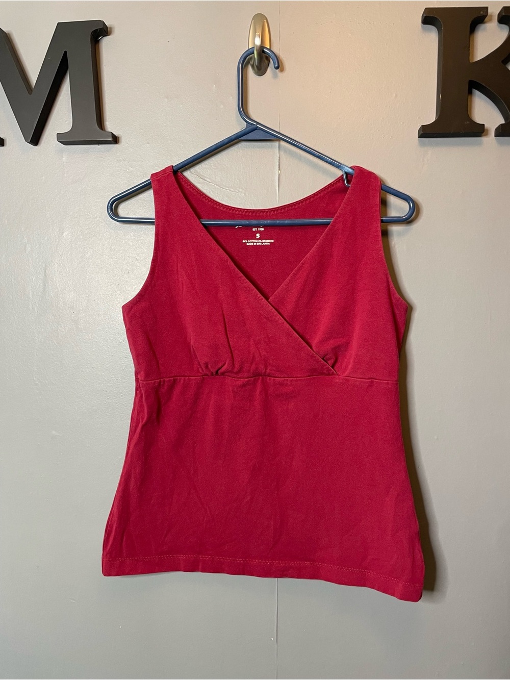 Eddie‎ Bauer Womens Red Cotton V Neck Tank Top size small